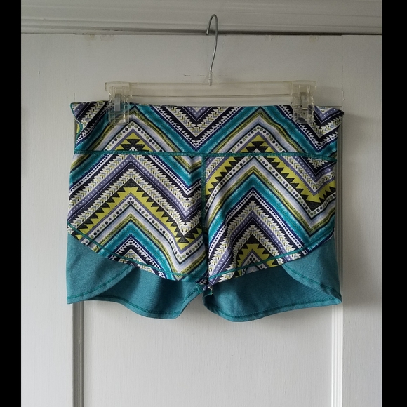 Aerie Workout/Swim Shorts - Picture 1 of 4